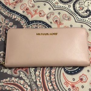 Michael Kors pink wallet